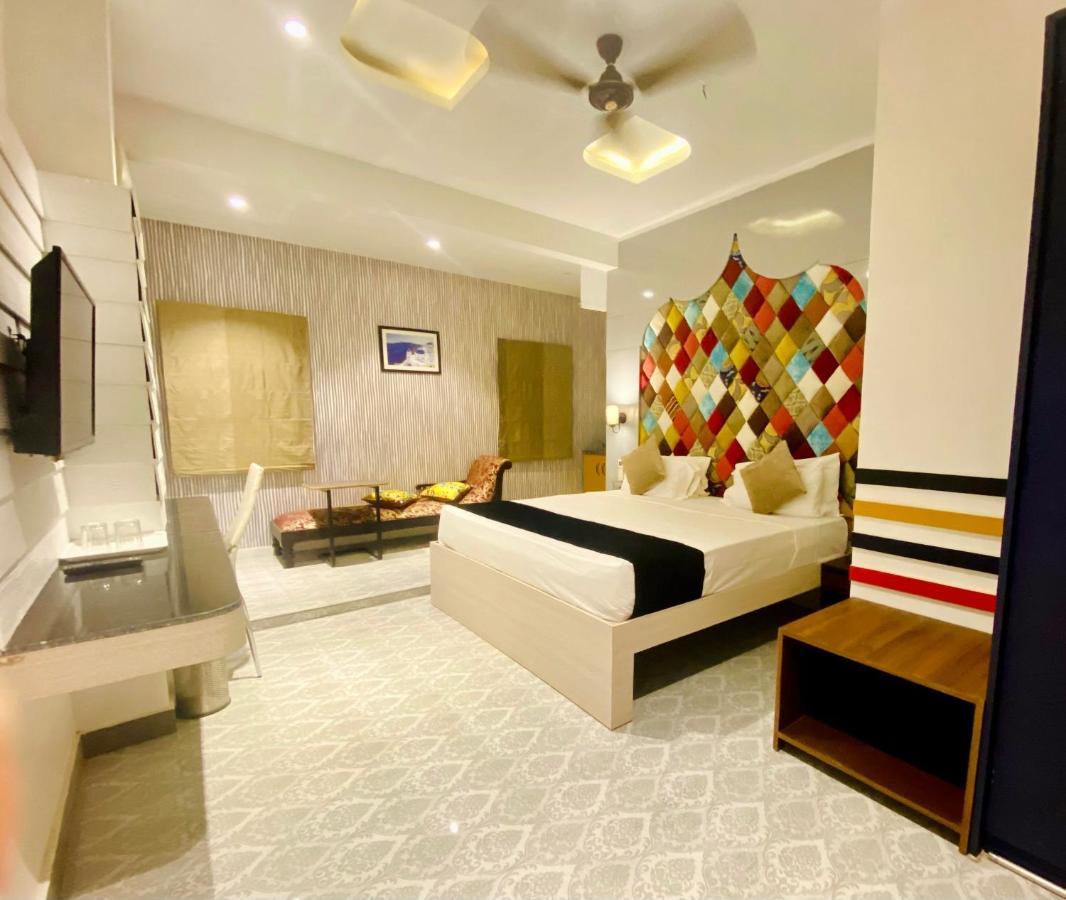 Itsy Hotels Banana Boutique Varanasi Exterior photo