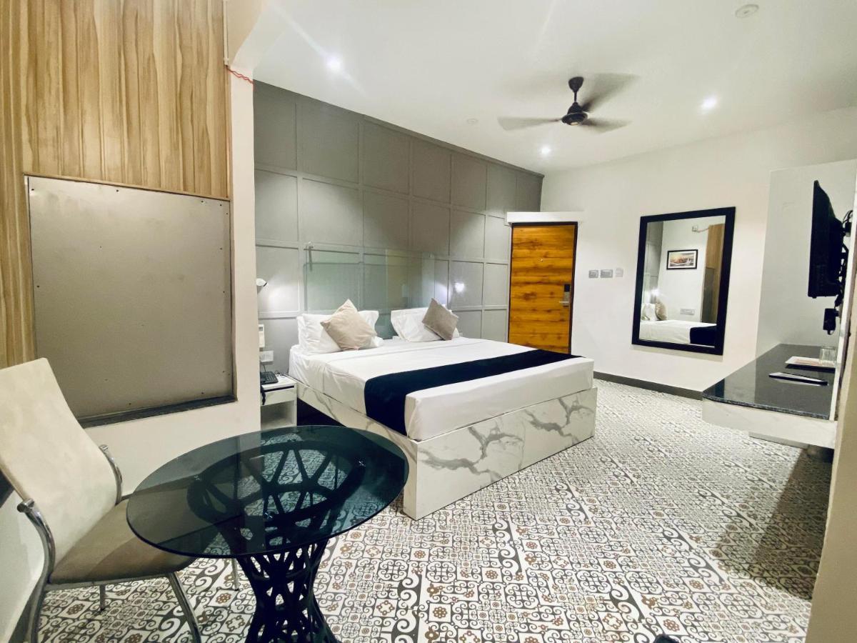 Itsy Hotels Banana Boutique Varanasi Exterior photo