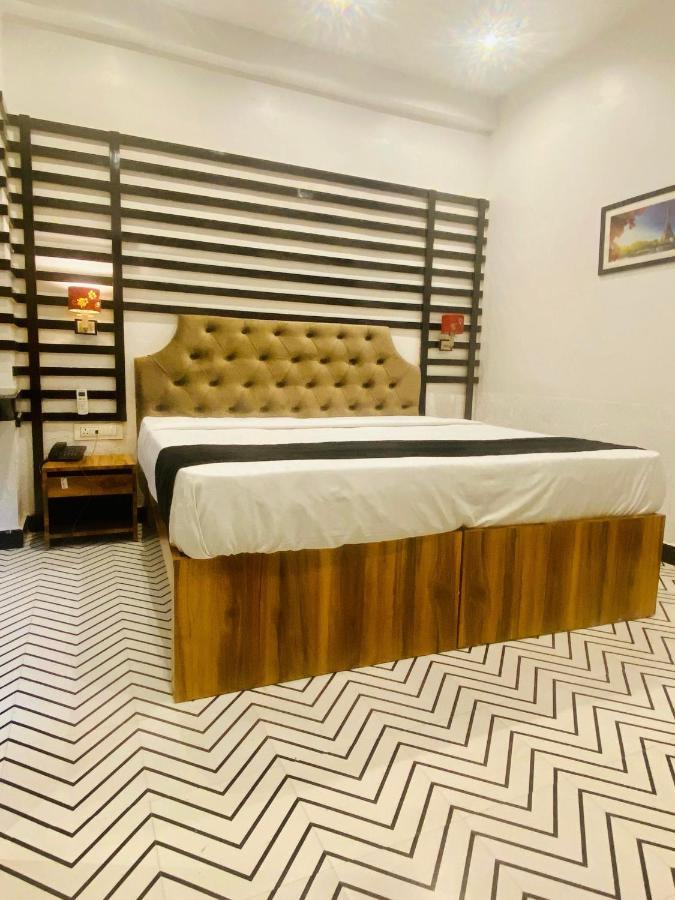 Itsy Hotels Banana Boutique Varanasi Exterior photo
