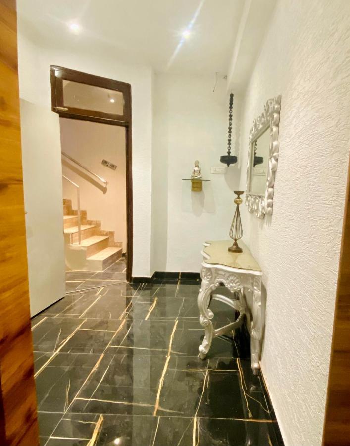Itsy Hotels Banana Boutique Varanasi Exterior photo